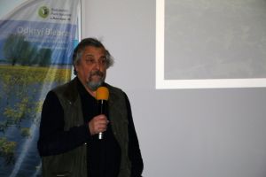 O strefowości roślinnej i różnorodności flory doliny Biebrzy opowiadał botanik prof. Stanisław Kłosowski.